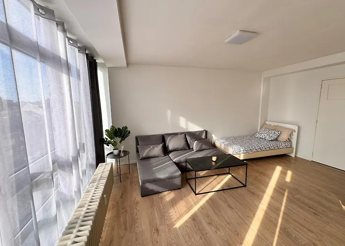 Luys Apartment